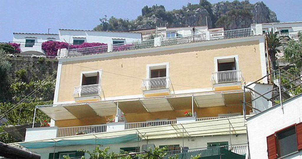 Ludovica Tipo D Appartement Positano Kamer foto